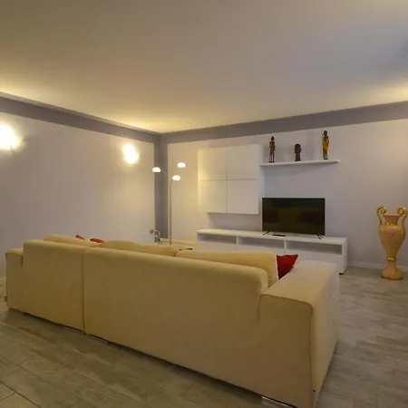 Enrichetta Apartment *